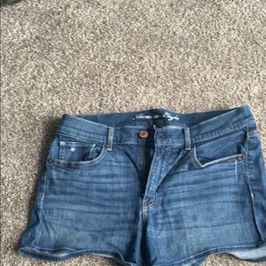 High-waisted American eagle shorts